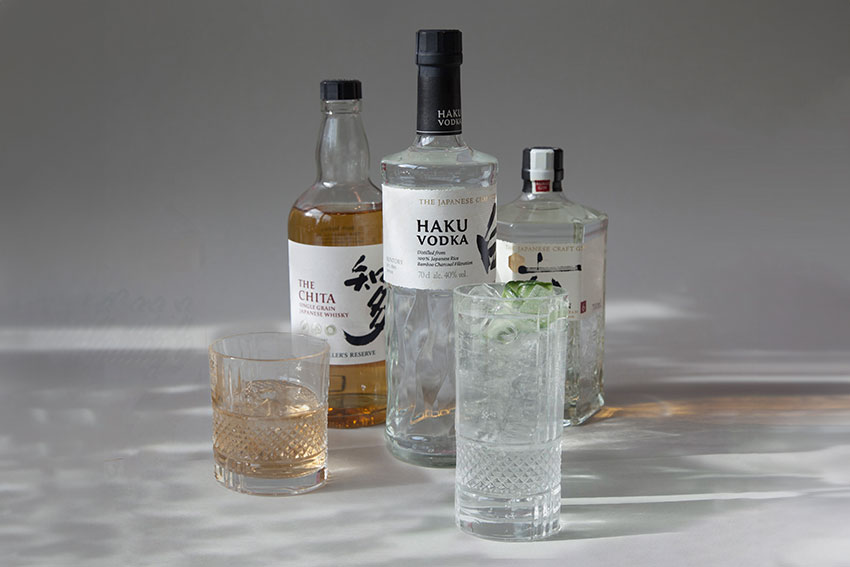 Haku Vodka, Roku Gin und The Chita Whiskey